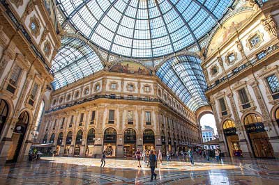 luxury shopping dating with sugar daddy